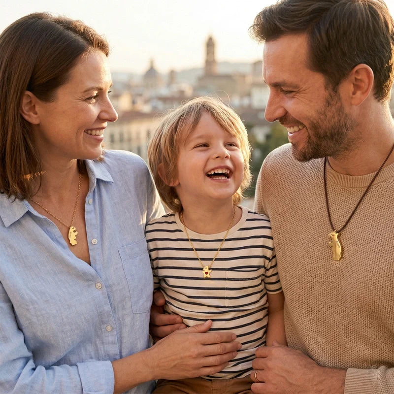 Personalized Bear Family Necklace - 18K Gold Plated Custom Name Pendants